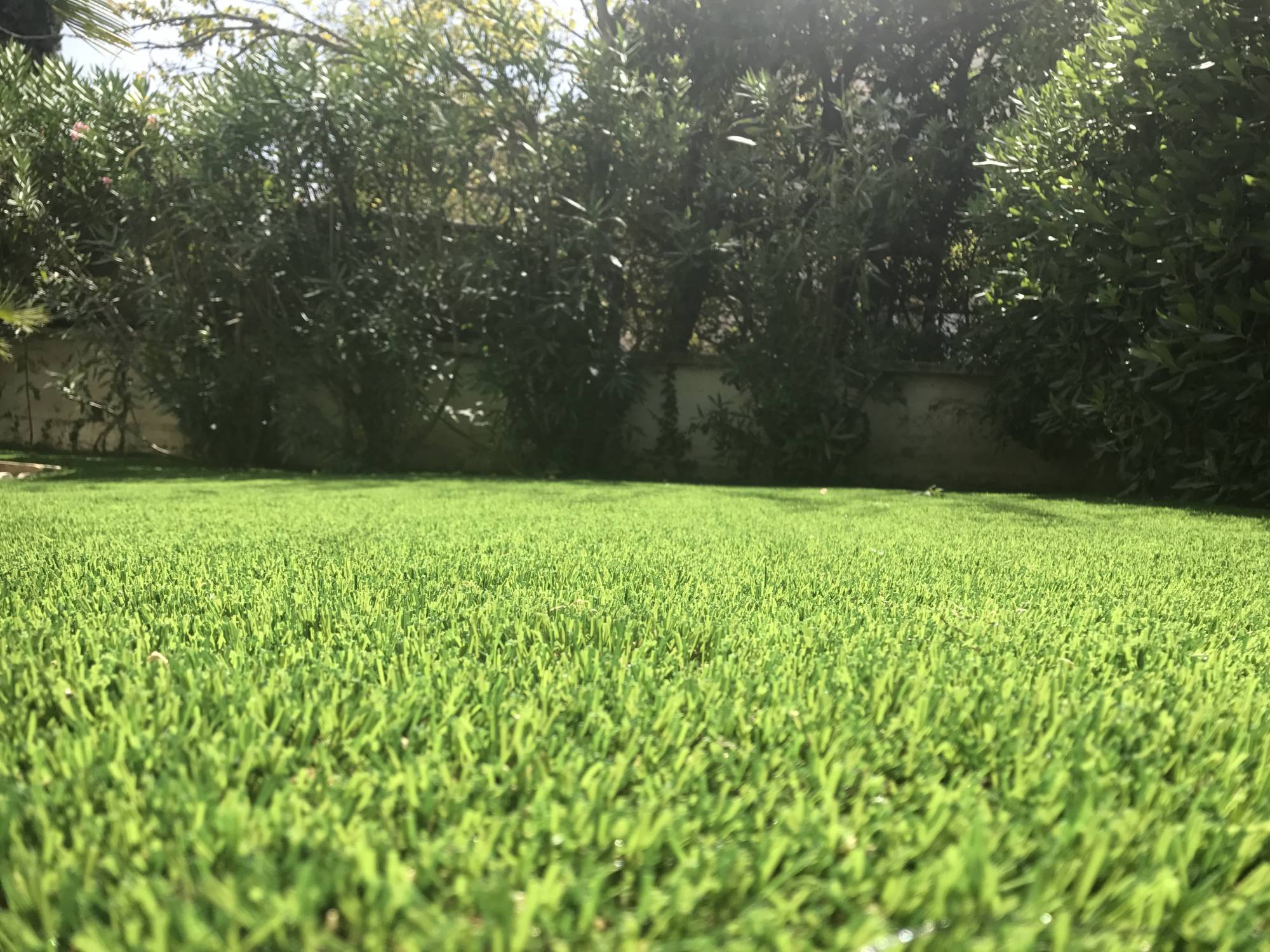 pose de gazon synthétique à Ventabren