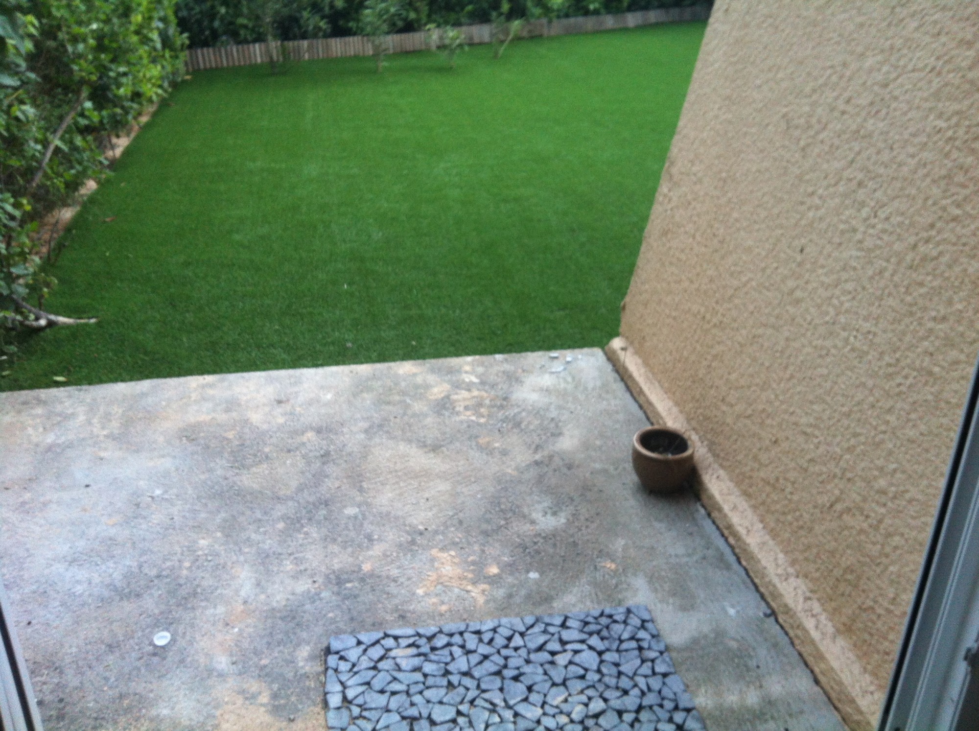 Installation de gazon synthétique à Aix en Provence