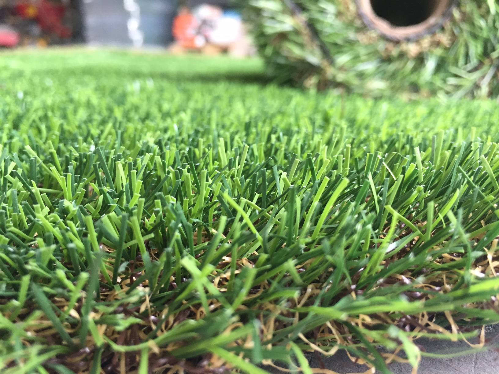 Vente de pelouse artificielle pour jardin Toulon dans le Var (83)