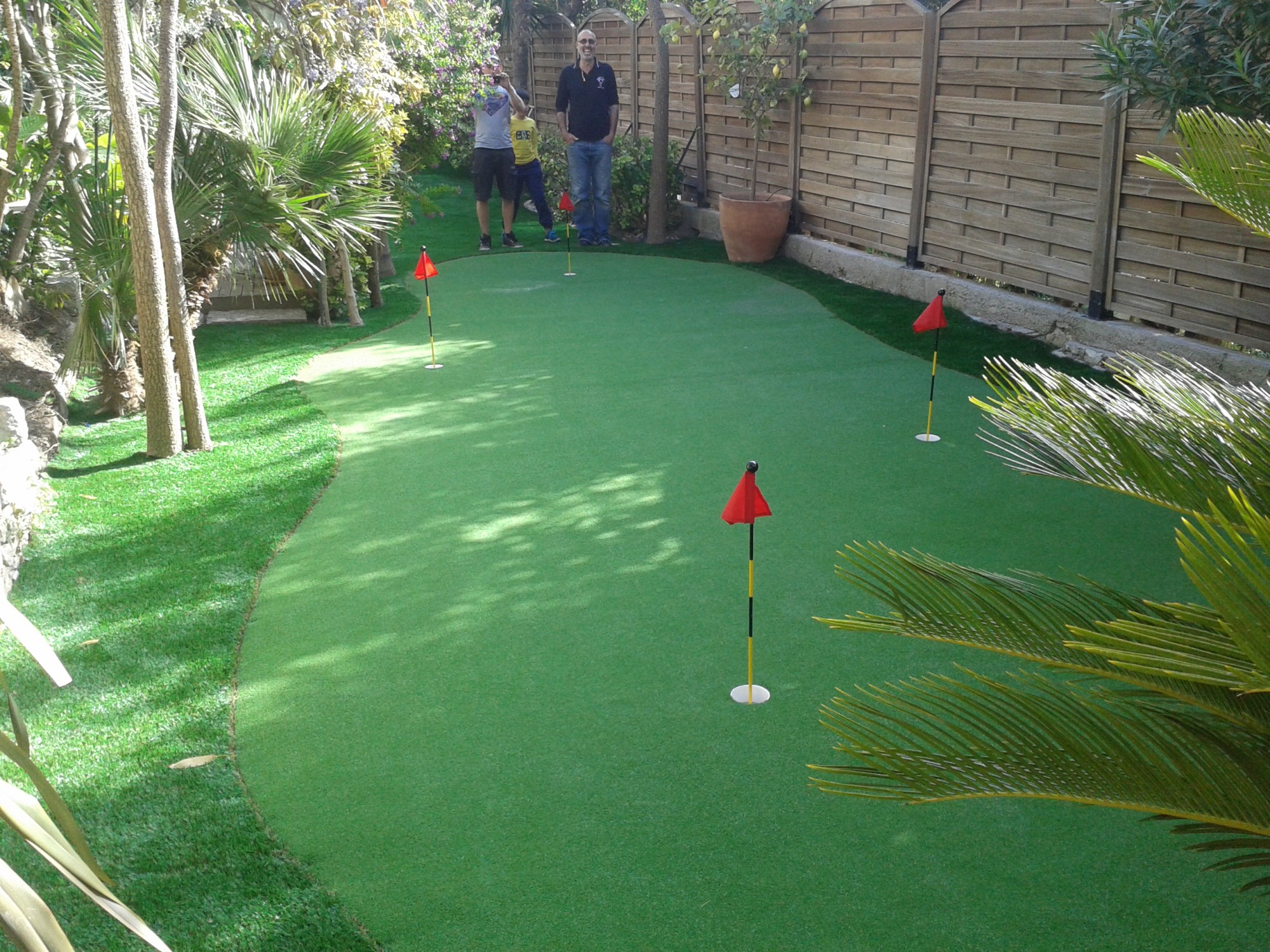 green artificiel à Cassis