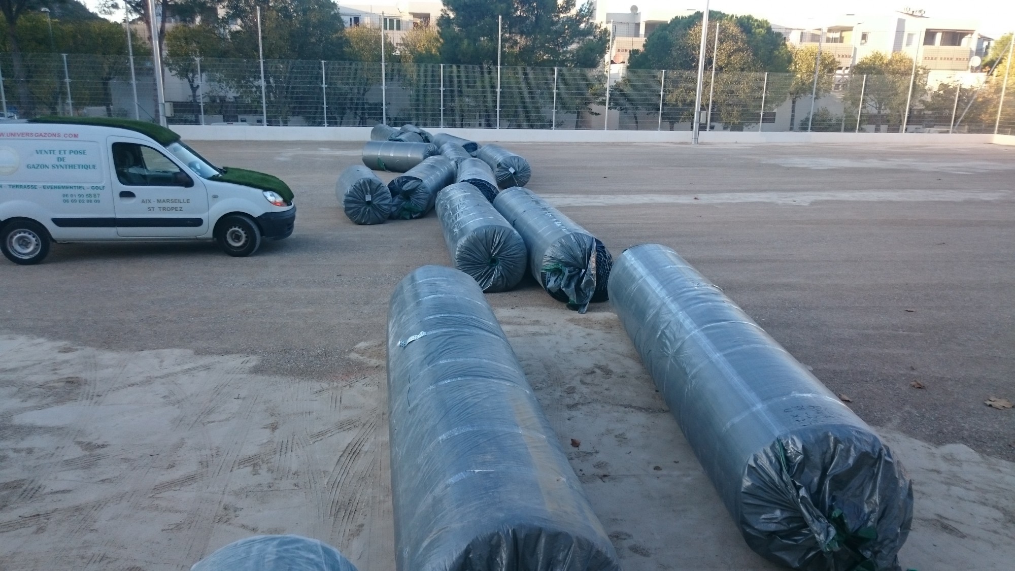 installation de gazon artificiel dernière génération à Marseille