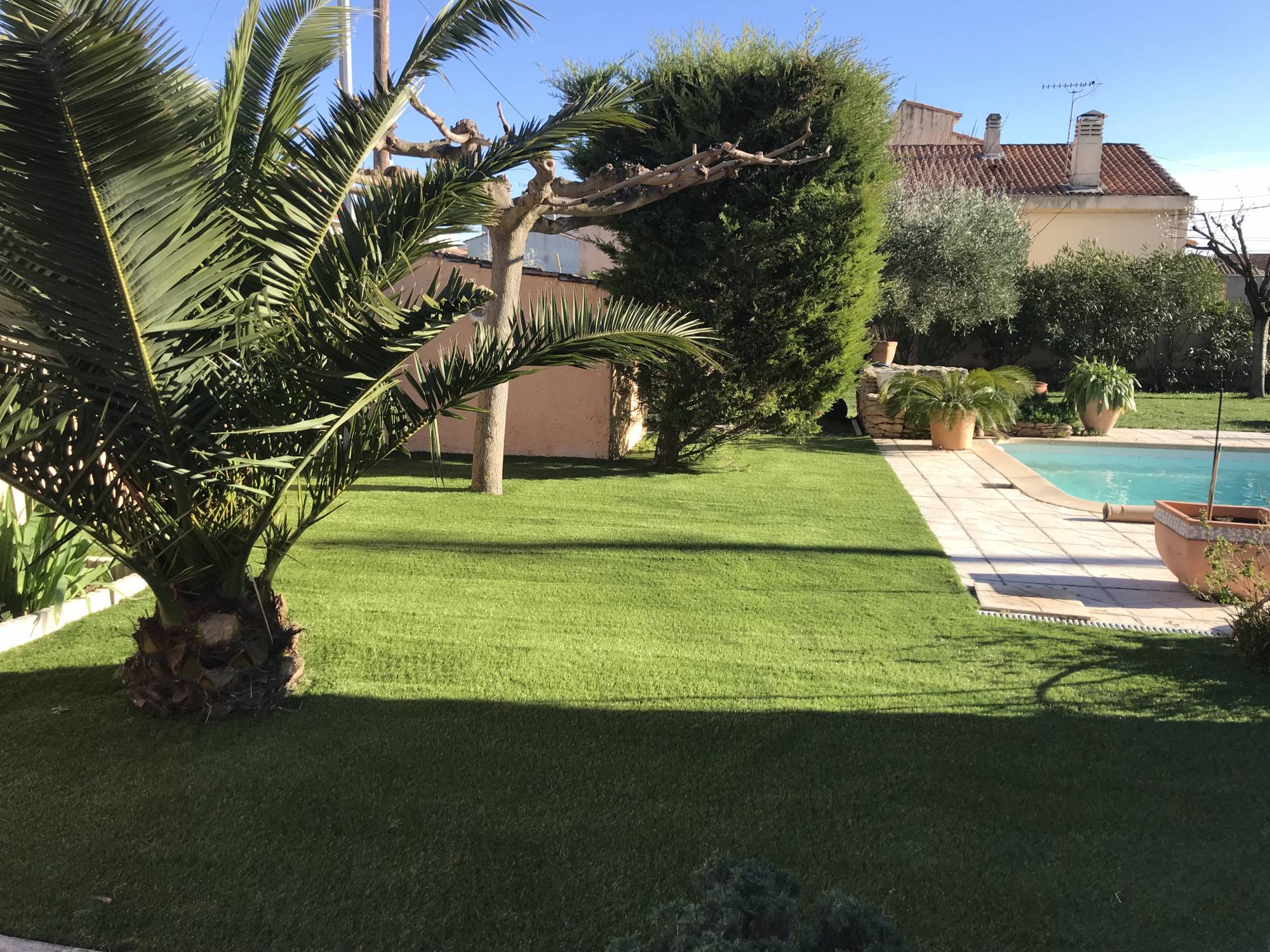 vendeur de gazon synthétique à Aix en Provence