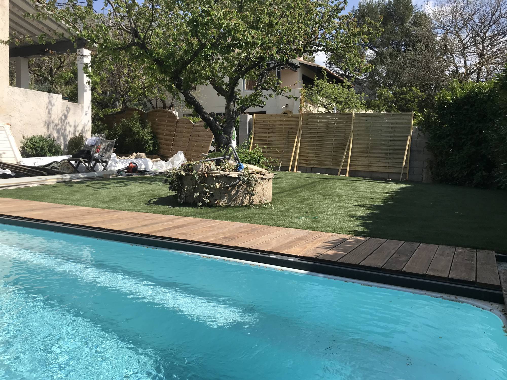 vente de gazon synthétique à Aix en Provence