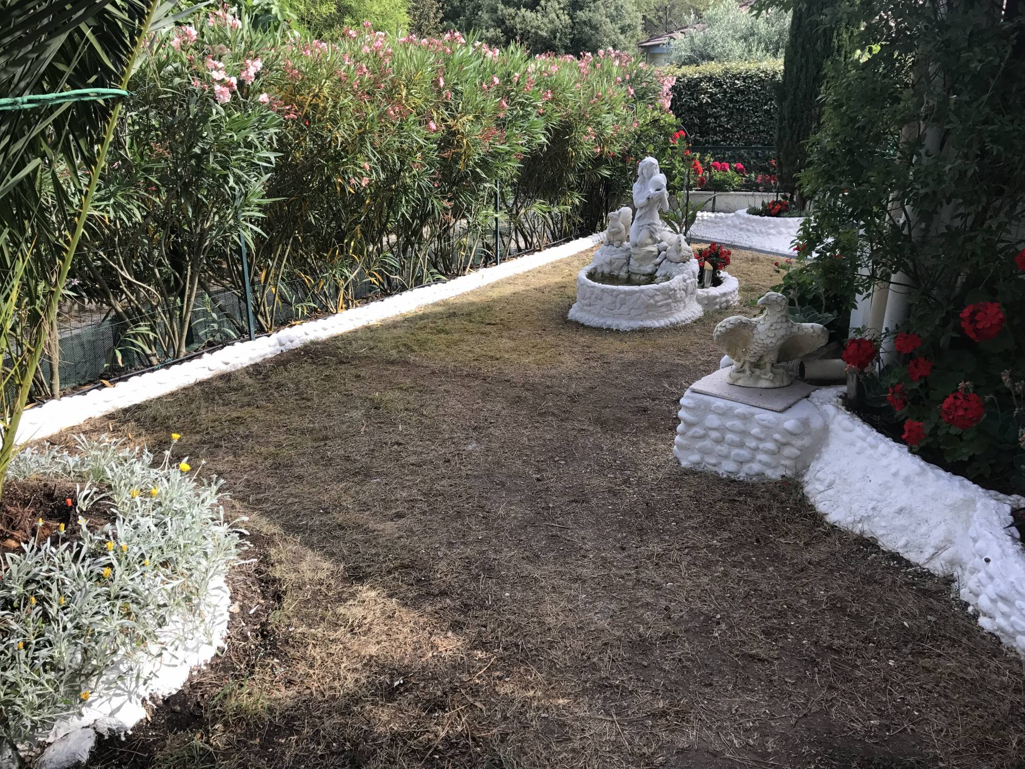 vendeur de gazon synthétique à Eguilles