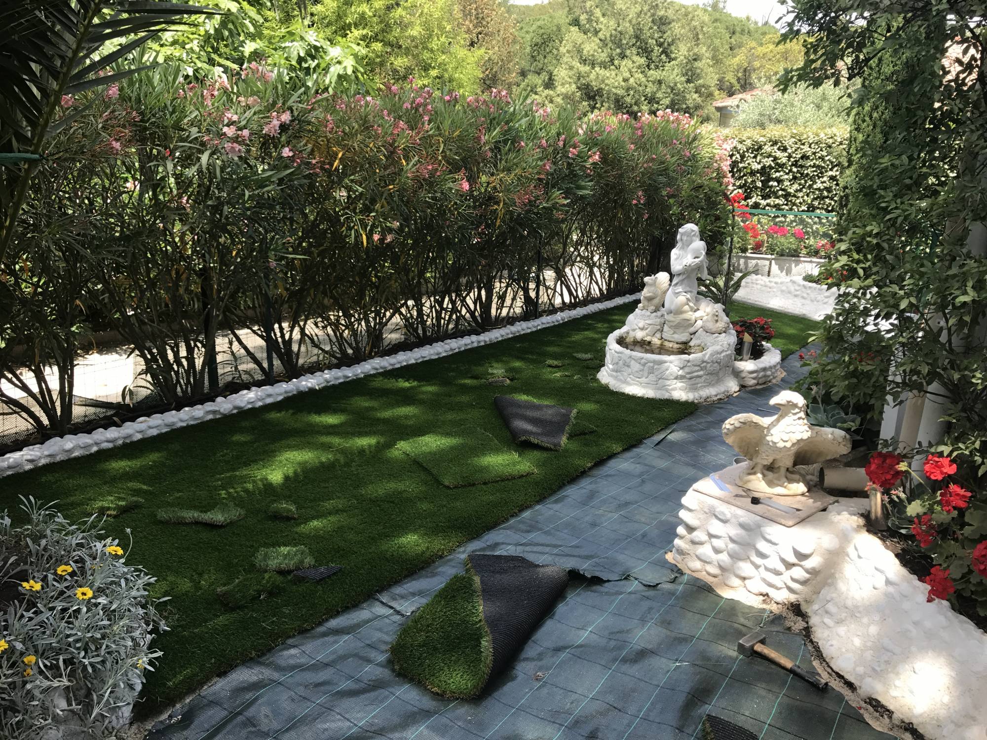 vente de gazon artificiel à Eguilles