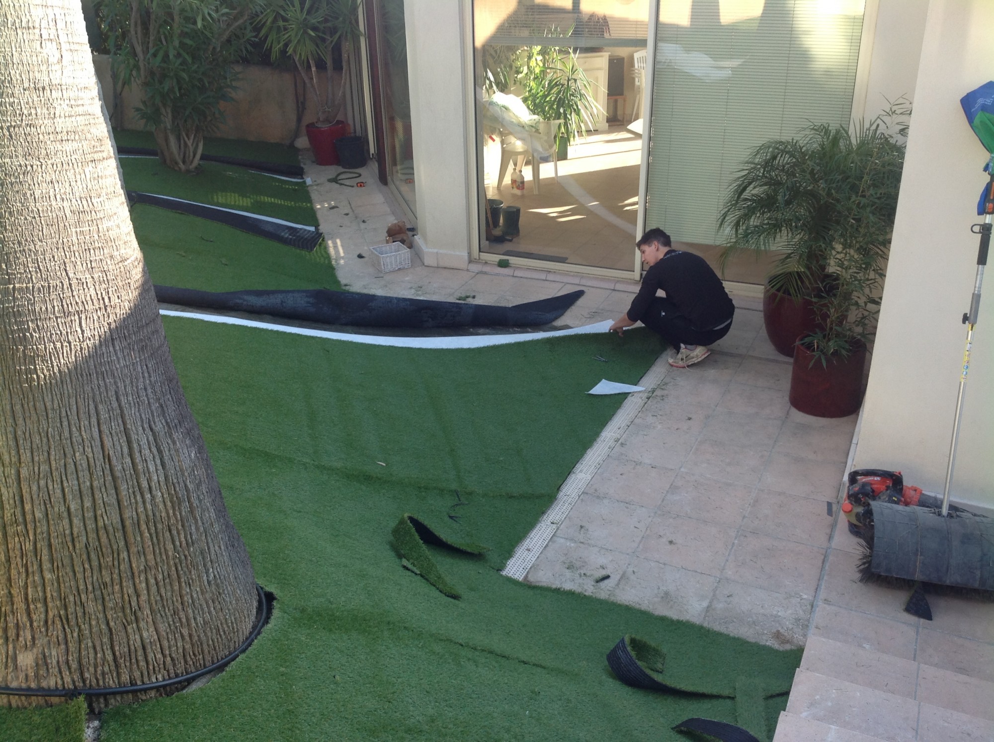 installation à Nice de gazon synthétique