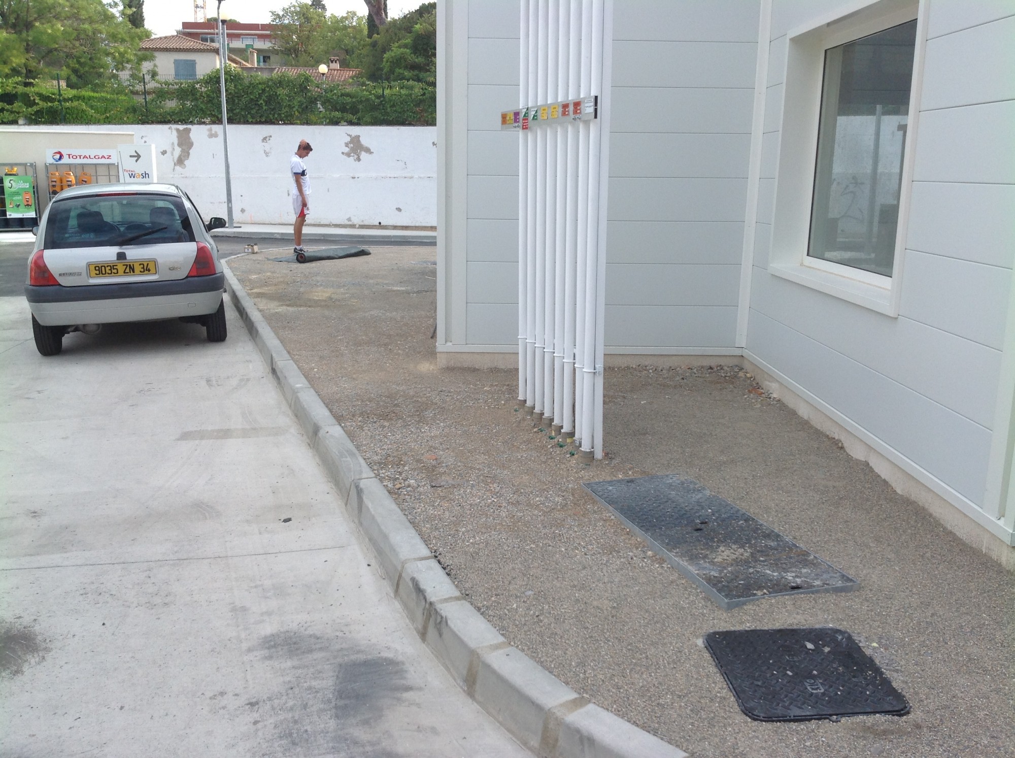 Pose d'une pelouse artificielle à Montpellier