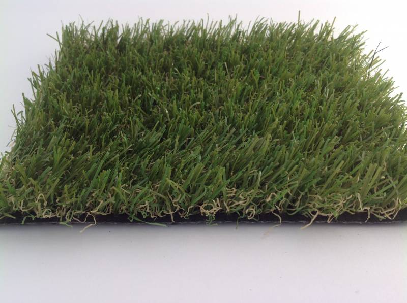 Gazon synthétique lux 27 mm pour terrasse