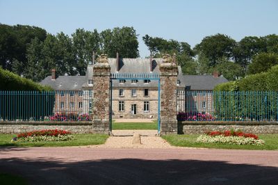 Notre zone d'activité pour ce service Gazon haut de gamme pour structure sportive